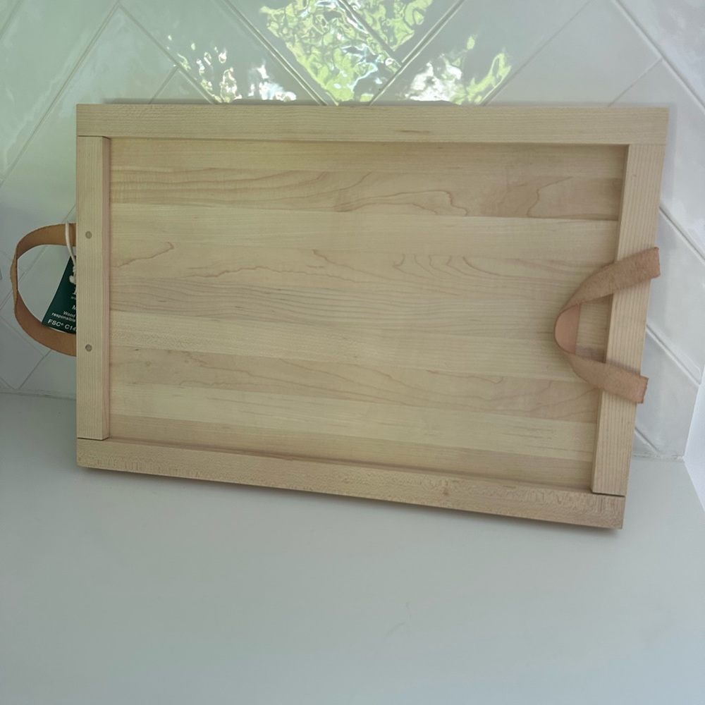Nwt Jenni Kayne wood tray Medium